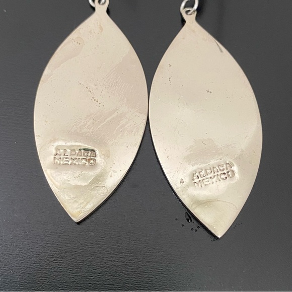 Vintage Alpaca Mexico Handcrafted MOP Abalone Inlay Mexican Silver Earrings 7g - Picture 5 of 13